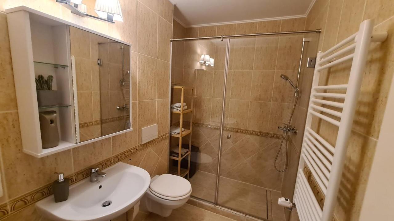 Apartament Mirubias Apartment Brasov Luaran gambar